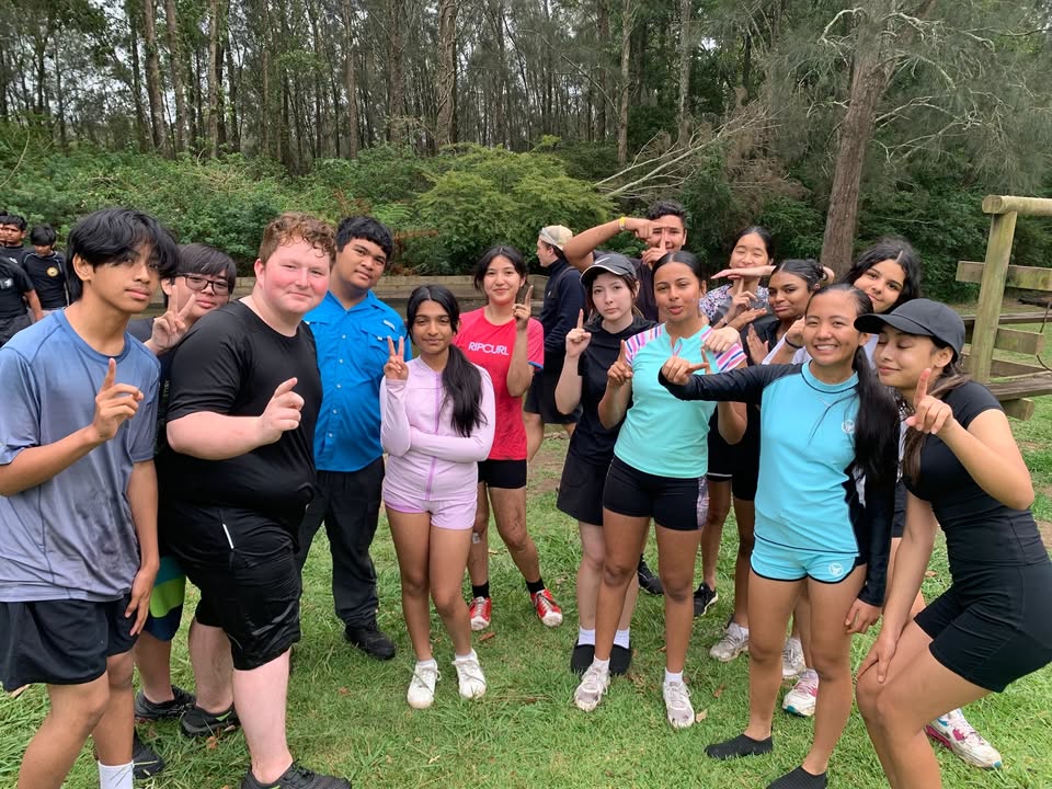 719982460137107_1379885750813438-1