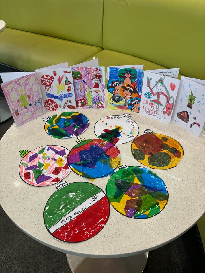 719982460137107_1384913523643994-1