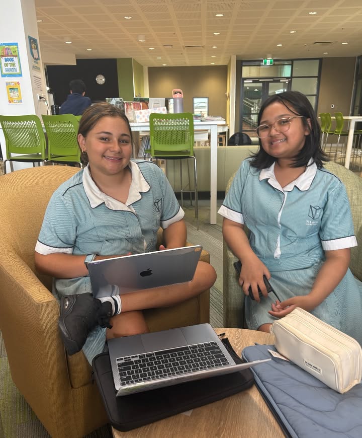 719982460137107_1430742222394457-1